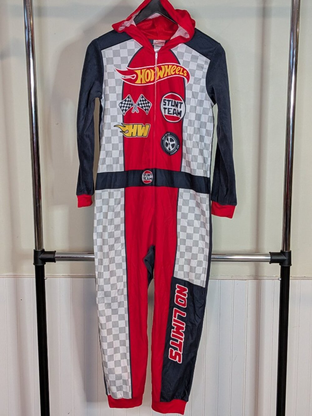 Hot Wheels Boys Size 10/12 Hooded One Piece Pajamas Racing Stunt Team